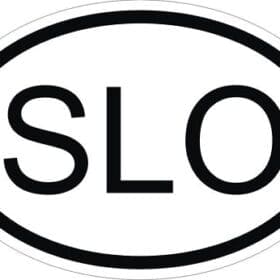 SLO SLOVENIA COUNTRY CODE OVAL STICKER.JPG